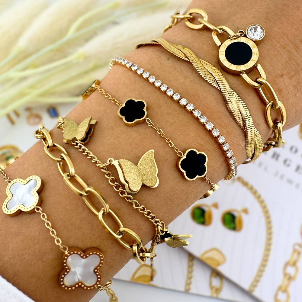 
                  
                    Pulsera Flower Meadow en Acero Inoxidable y bañada en Oro de 18 K - Preppy Boutique by Chemo
                  
                