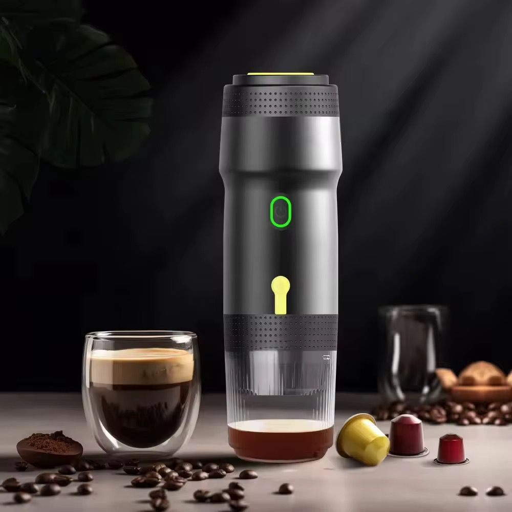 
                  
                    Máquina de Café Espresso portátil – recargable por USB, ideal para viajes y aventuras - Preppy Boutique by Chemo
                  
                